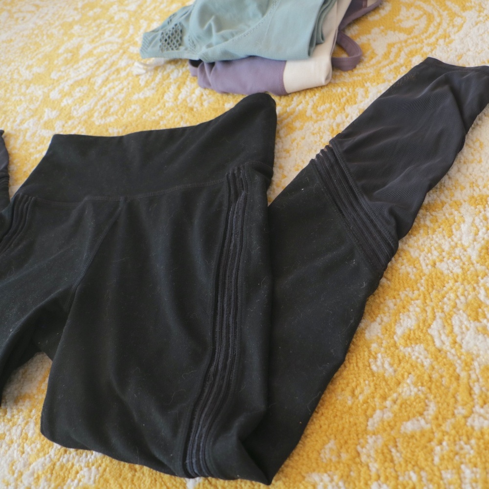 Fabletics + Avocado Workout Bundle - image 7